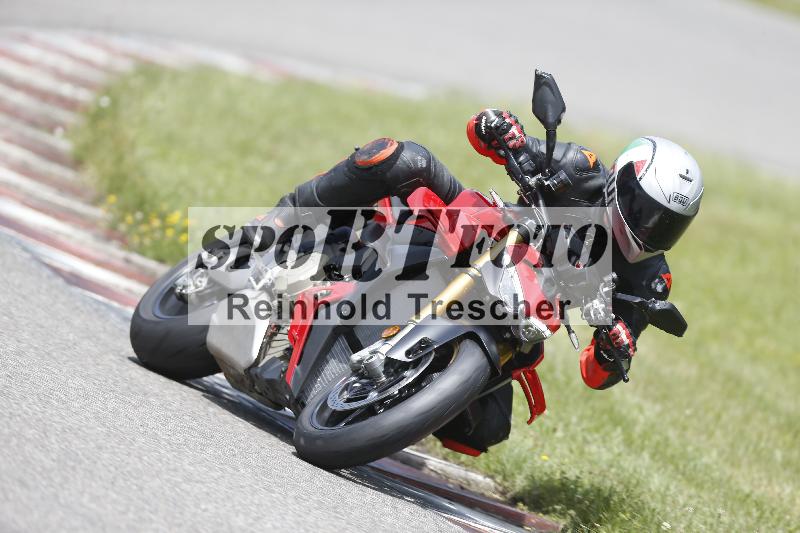 /27 12.06.2025 Ducati Schweiz Trackday Warmup  ADR/gelb-jeaune/ohne